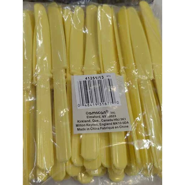 Light Yellow Plastic Knives, 50 Pack