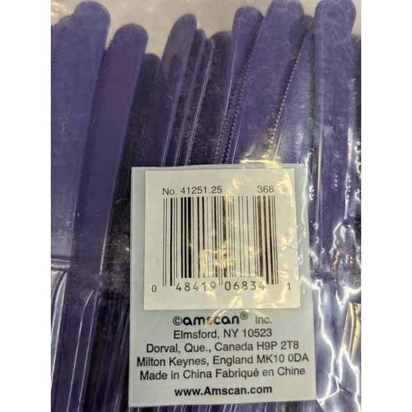 Purple Plastic Knives, 50 Count